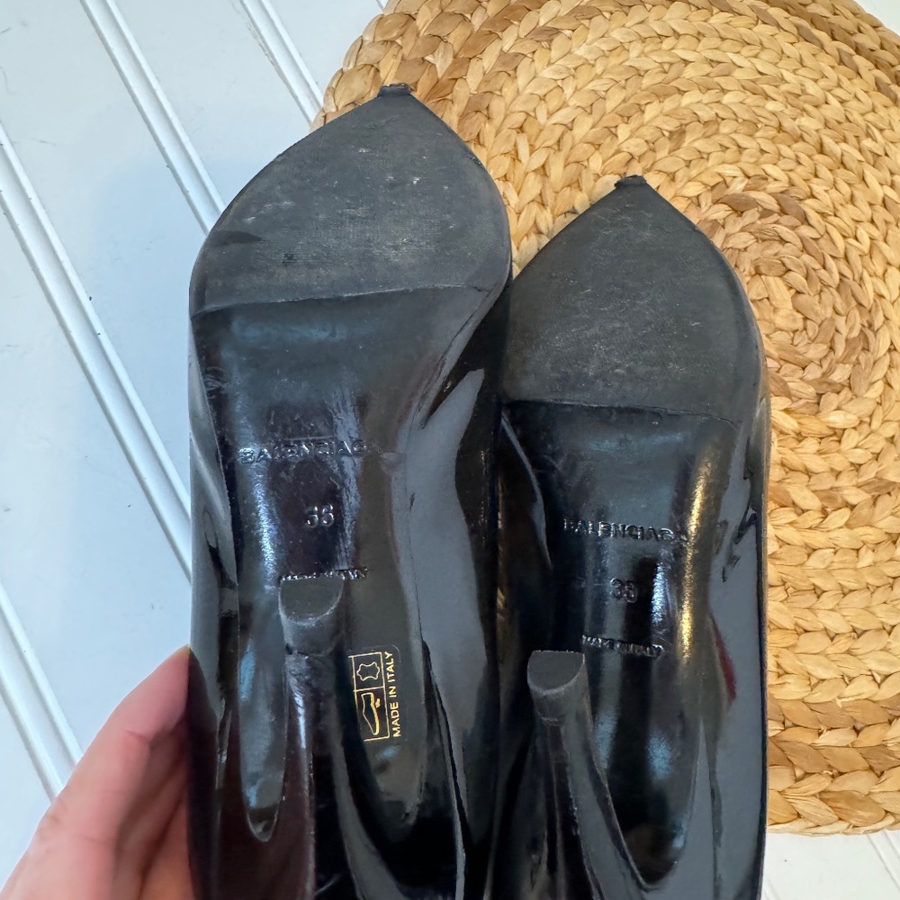 BALENCIAGA Tallon Slash Slanted Patent-Leather Heel Pumps - Black - Picture 11 of 12
